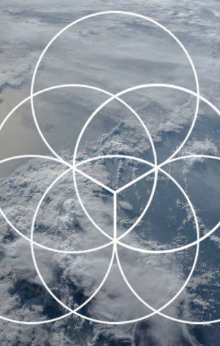 عکس جلد کتاب دنیای متافیزیک